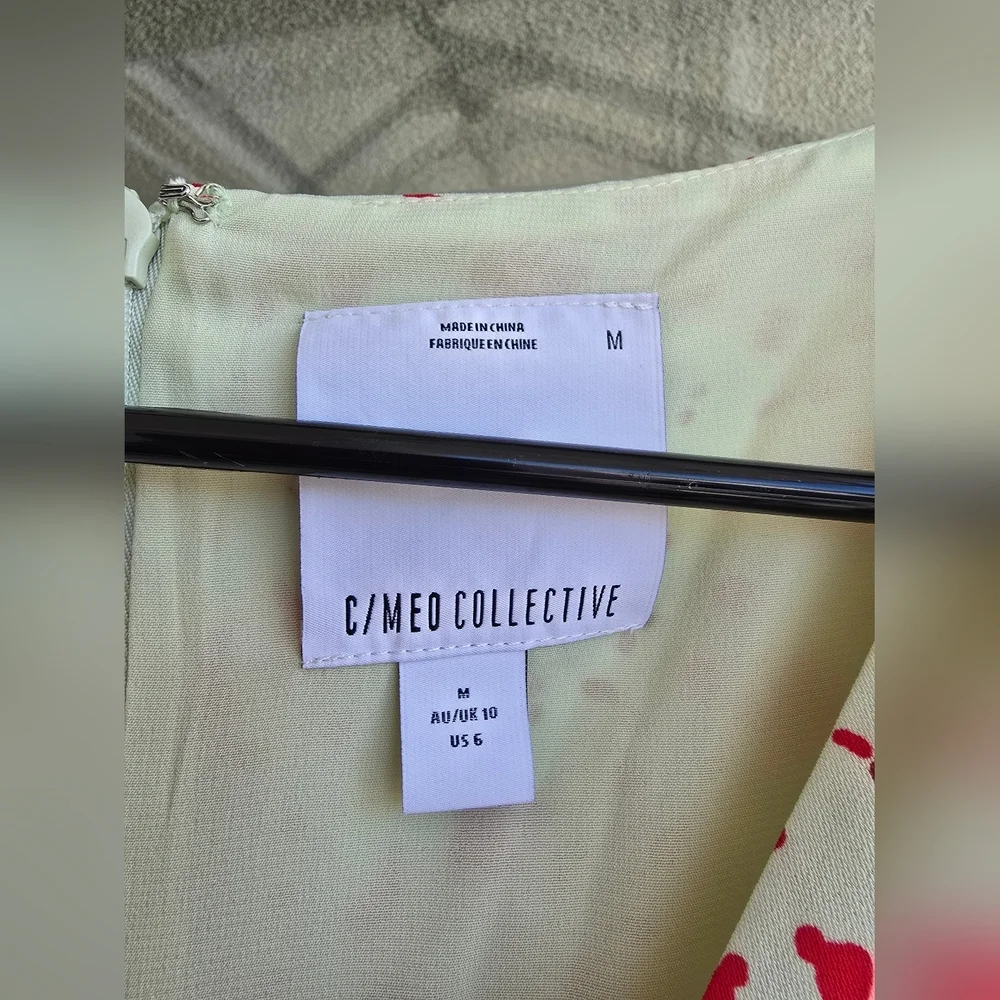 C/MEO Collective Red and Cream Puff Sleeve Sundress - Picture 6 of 16